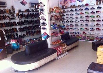 Walker-shoes-Shoe-store-Jammu-Jammu-and-kashmir-3