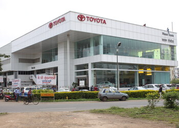 Wasan-toyota-Car-dealer-Cidco-nashik-Maharashtra-1