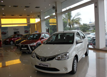 Wasan-toyota-Car-dealer-Cidco-nashik-Maharashtra-3