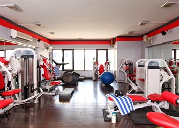 Waves-gym-Gym-Versova-mumbai-Maharashtra-1