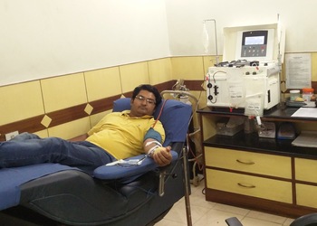 White-cross-blood-bank-24-hour-blood-banks-New-delhi-Delhi-3