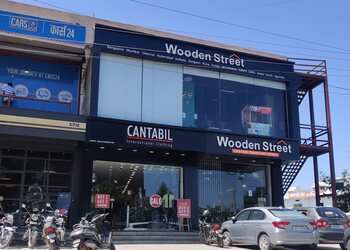 Wooden-street-Furniture-stores-Udaipur-Rajasthan-1