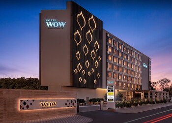 Wow-hotel-5-star-hotels-Indore-Madhya-pradesh-1