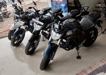 Yamaha-vestra-automotive-Motorcycle-dealers-Baner-pune-Maharashtra-2