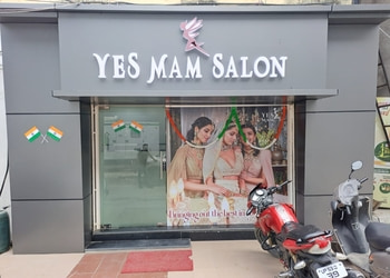 Yes-mam-Beauty-parlour-Rustampur-gorakhpur-Uttar-pradesh-1