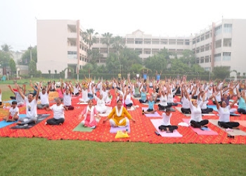 Yog-sadhna-kender-Yoga-classes-Faridabad-Haryana-2