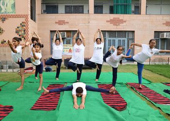 Yoga-and-naturopathy-centre-Yoga-classes-Hisar-Haryana-3