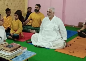 Yoga-training-centre-Yoga-classes-Kashi-vidyapeeth-varanasi-Uttar-pradesh-3