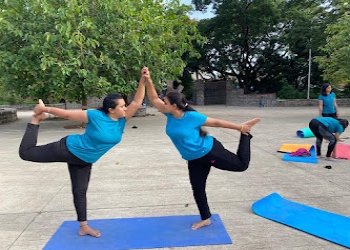 Yoga-with-rashmi-yoganand-Yoga-classes-Kolhapur-Maharashtra-1