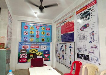 Yogeshwari-motor-driving-school-Driving-schools-Aurangabad-Maharashtra-2