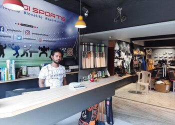 Yogi-sporting-goods-Sports-shops-Borivali-mumbai-Maharashtra-2