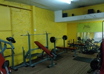 Young-world-gym-Gym-Vazhuthacaud-thiruvananthapuram-Kerala-2