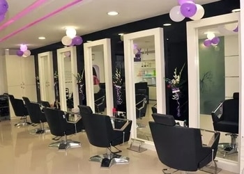 Zuicch-salon-makeup-studio-Beauty-parlour-Dombivli-east-kalyan-dombivali-Maharashtra-3